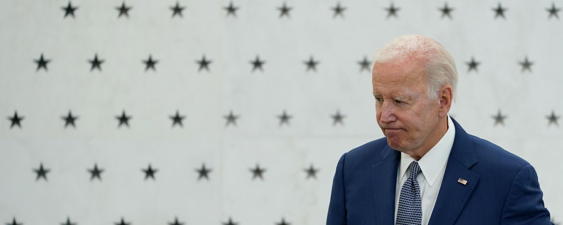 President Joe Biden finishes speaking at the Central Intelligence Agency headquarters in Langley, Va., Friday, July 8, 2022, where he thanked the workforce and commemorated the agency's achievements over the 75 years since its founding. - Sputnik International, 1920, 17.09.2022