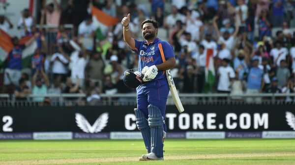 India's Rishabh Pant as India beat England to win the third one day international cricket match between England and India at Emirates Old Trafford cricket ground in Manchester, England, Sunday, July 17, 2022 - Sputnik International