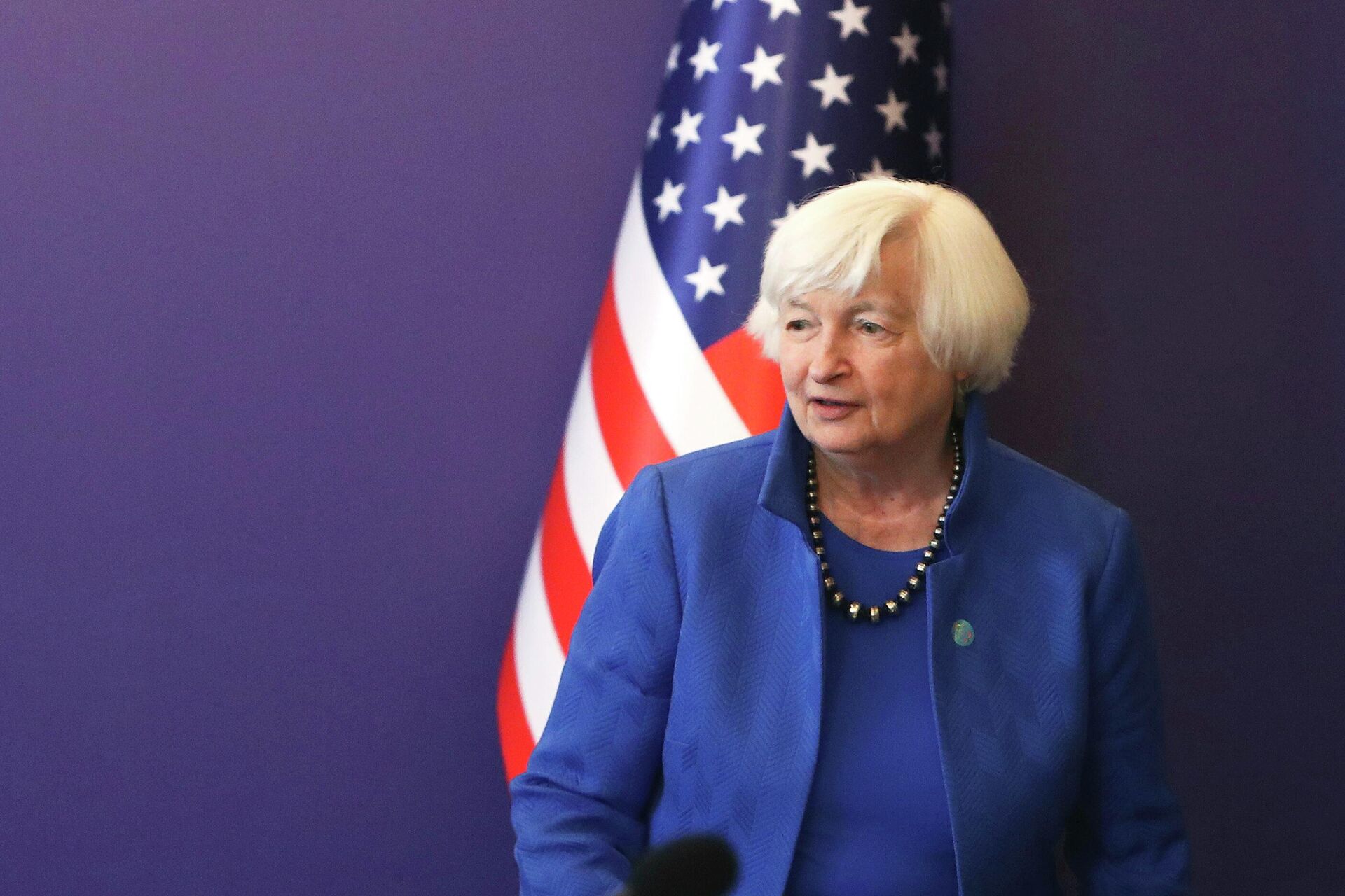 U.S. Treasury Secretary Janet Yellen attends a meeting with South Korean Deputy Prime Minister and Minister of Economy and Finance Choo Kyung-ho at Lotte Hotel in Seoul, South Korea, Tuesday, July 19, 2022 - Sputnik International, 1920, 29.11.2022