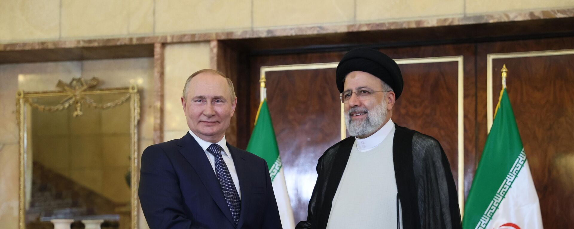 Vladimir Putin and Ebrahim Raisi, 19 July - Sputnik International, 1920, 19.07.2022