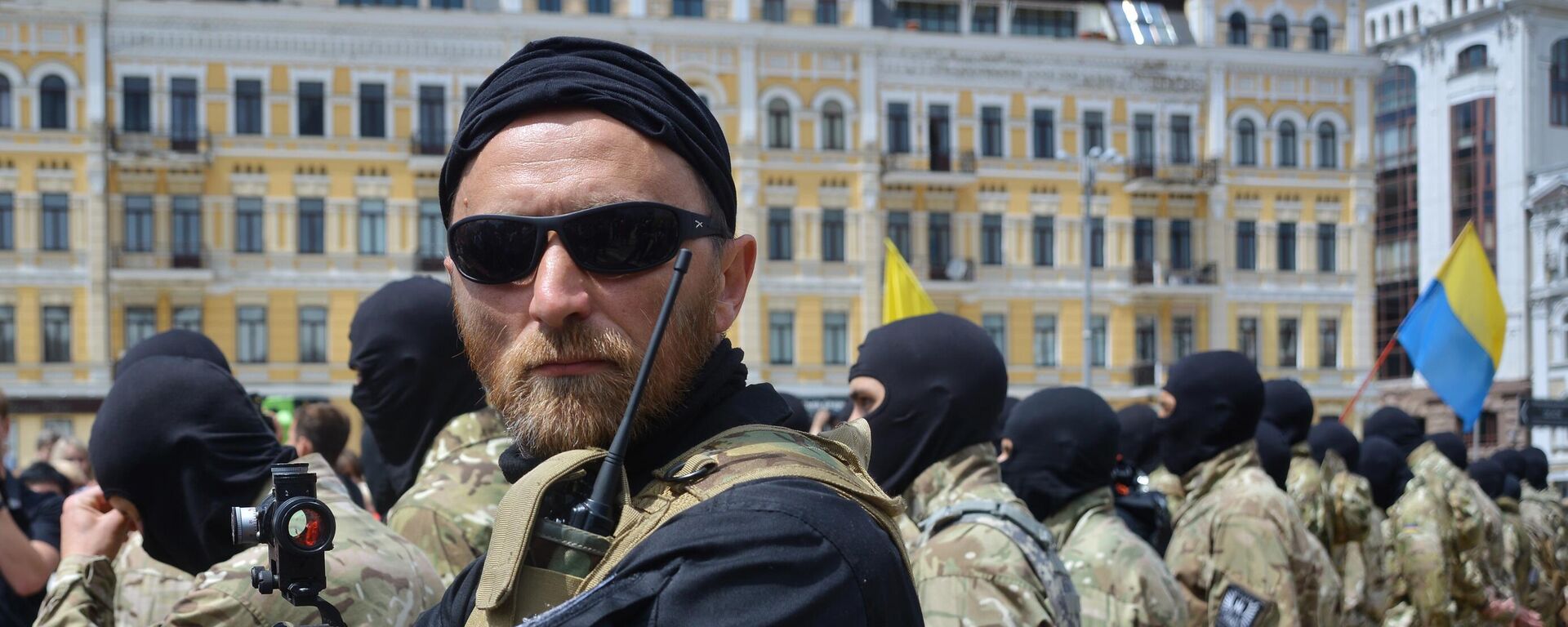 Recruits are sworn in for Azov Battalion in Kiev's Sophia Square - Sputnik International, 1920, 16.07.2024