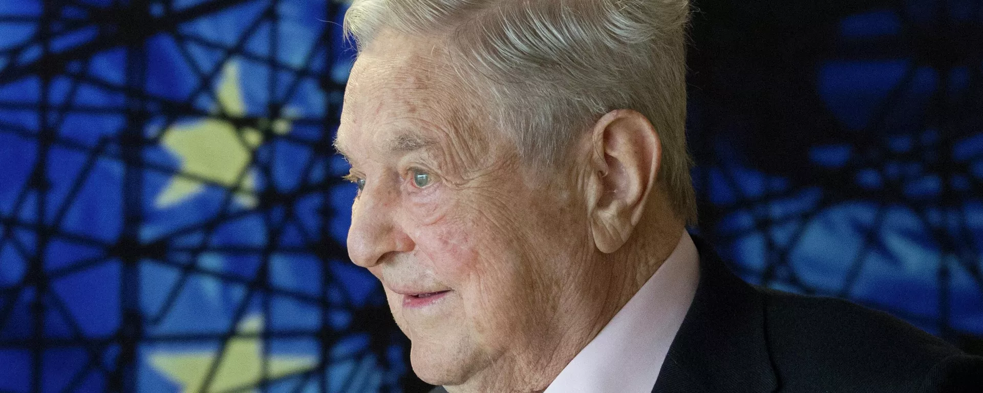 In this Thursday, April 27, 2017 file photom, George Soros, Founder and Chairman of the Open Society Foundation, waits for the start of a meeting at EU headquarters in Brussels. - Sputnik International, 1920, 03.02.2025