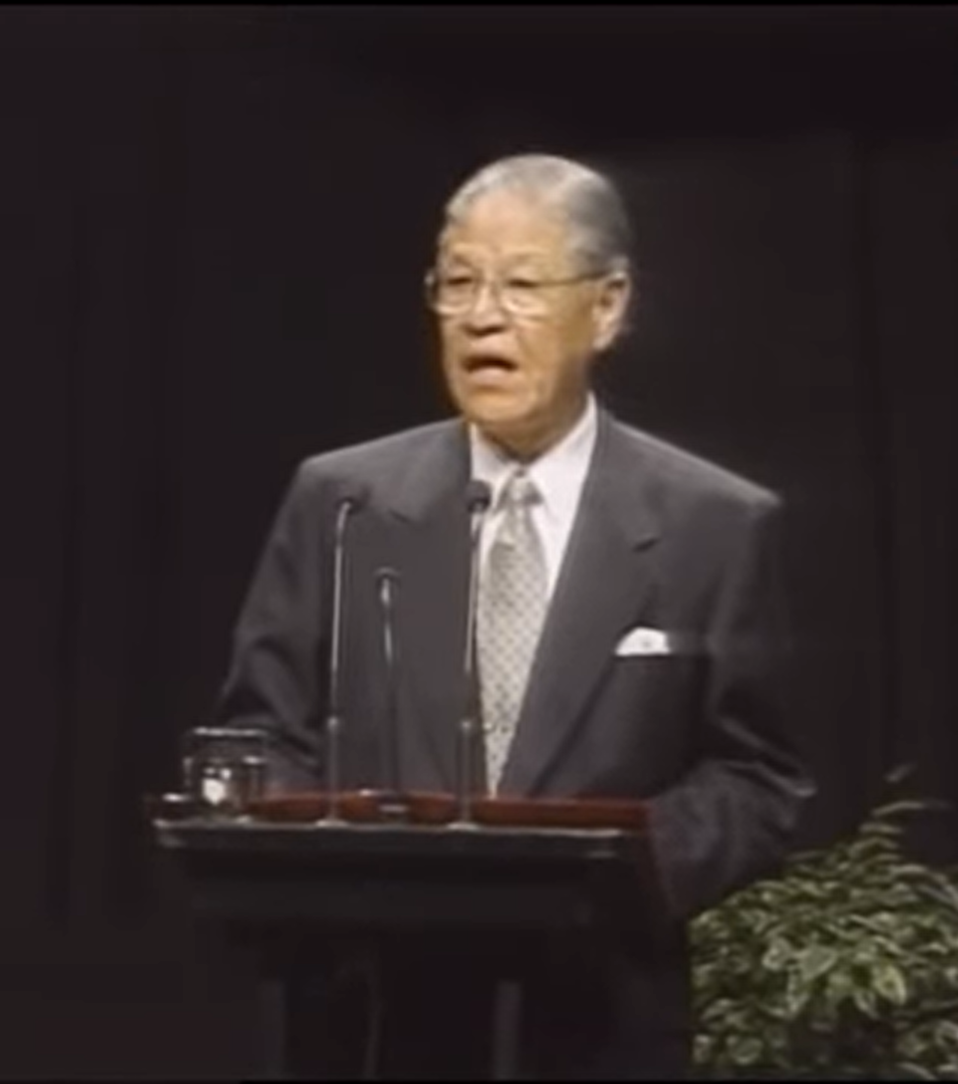 Taiwanese President Lee Teng-Hui speaking at Cornell University in Ithaca, New York, on June 10, 1995 - Sputnik International, 1920, 02.08.2022