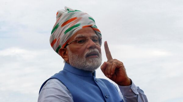 Indian Prime Minister Narendra Modi addresses the nation from 17th-century Mughal-era Red Fort on Independence Day in New Delhi, India, Monday, Aug.15, 2022. The country is marking the 75th anniversary of its independence from British rule. - Sputnik International