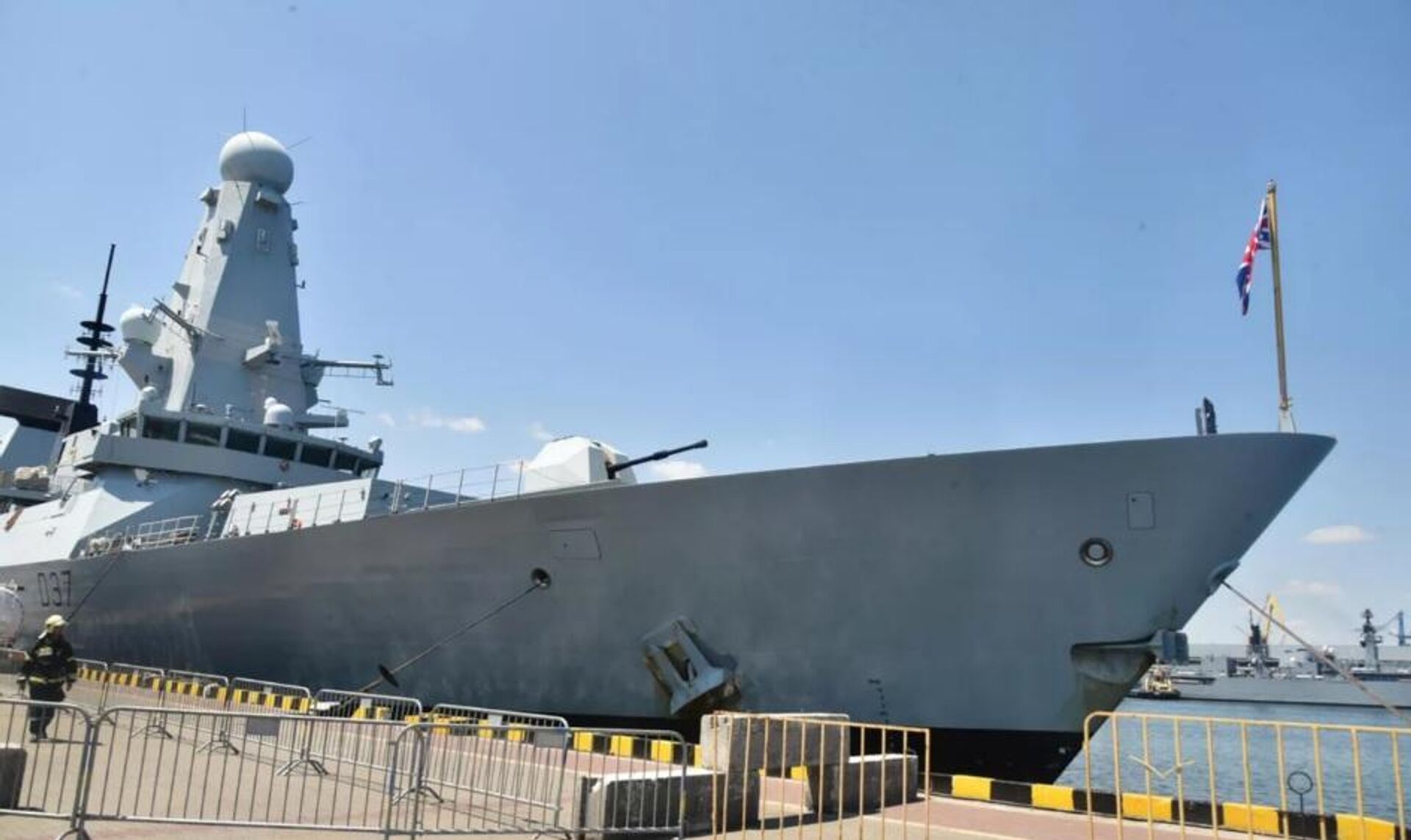 The British HMS Duncan in the sea port of Odessa. It arrived to participate in the international exercise Sea Breeze 2019. The ship is part of the permanent NATO group, which is on combat duty in the Mediterranean Sea. - Sputnik International, 1920, 19.08.2022