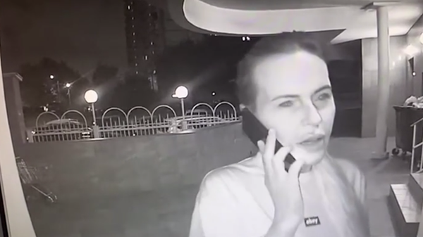 Door cam footage of Natalya Vovk, Ukrainian national suspected of killing Russian journalist Daria Dugina. - Sputnik International