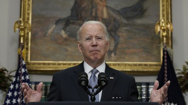 U.S. President Joe Biden speaks  - Sputnik International