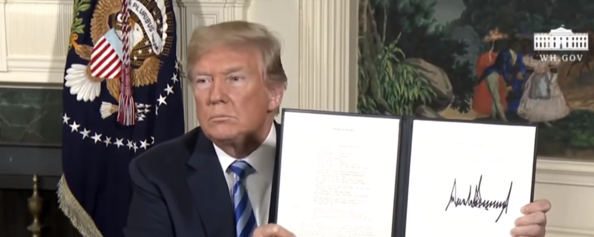 US President Donald Trump signs an order on May 8, 2018, unilaterally withdrawing the US from the 2015 Joint Comprehensive Plan of Action (JCPOA), also known as the 2015 Iran Nuclear Deal, on unsubstantiated accusations that Iran was secretly violating it and continuing nuclear bomb research. - Sputnik International, 1920, 31.08.2022