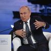 Russian President Vladimir Putin at EEF 2021 - Sputnik International