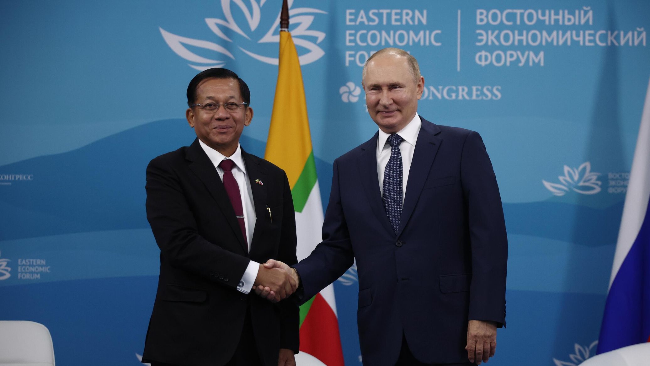 Putin Holds Talks With Myanmar`s President Min Aung Hlaing