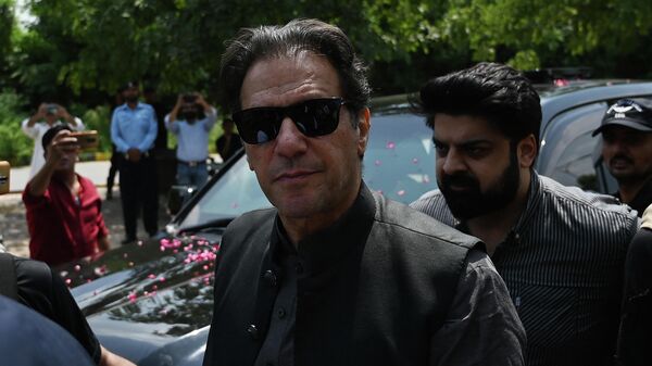 Former Pakistani prime minister Imran Khan (C) arrives to appear before the Anti-Terrorism Court in Islamabad on September 1, 2022 - Sputnik International