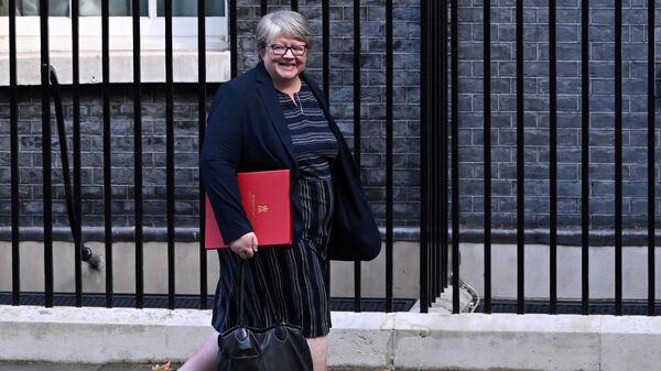 Britain's Health Secretary and deputy Prime Minister Therese Coffey leaves from 10 Downing Street in central London on September 7, 2022, after attending a meeting of the Government's newly appointed Cabinet.  - Sputnik International