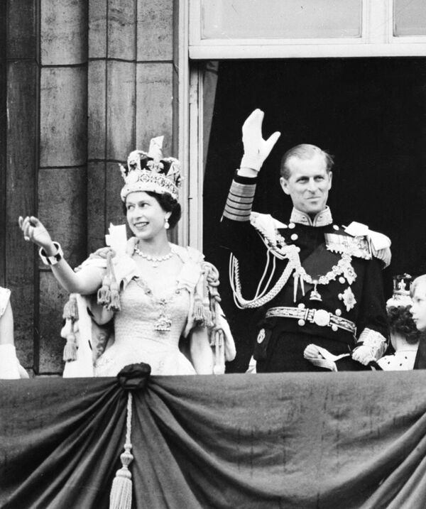 Britain&#x27;s Queen Elizabeth II and Prince Philip, Duke of Edinburgh after the coronation at Westminster Abbey in London. - Sputnik International