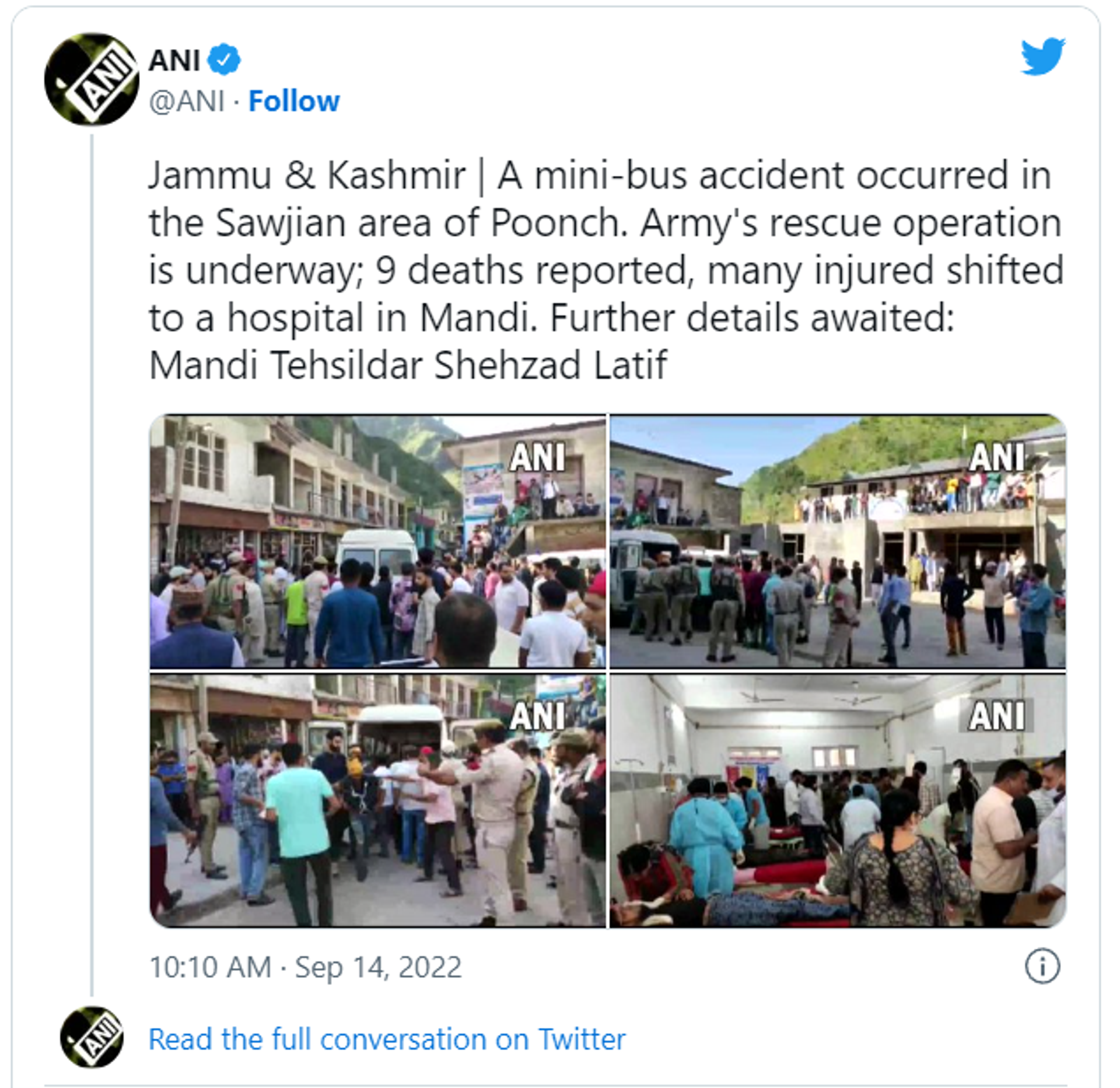 Screenshot of tweet of the minibus accident that took place on Wednesday in India’s J&K - Sputnik International, 1920, 14.09.2022