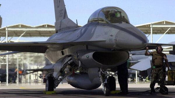 US Air Force (USAF) F-16 Fighting Falcon - Sputnik International