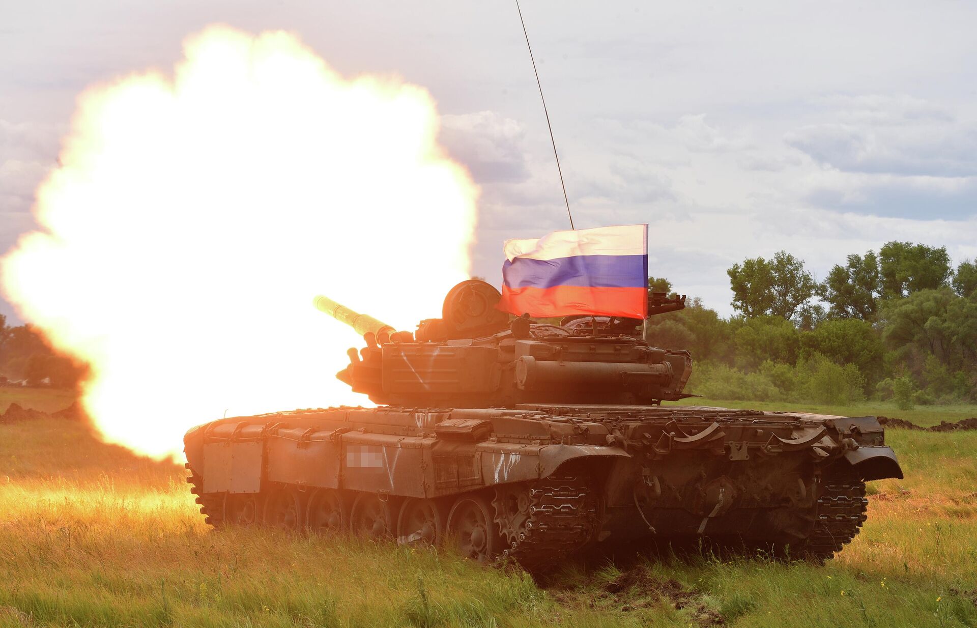 T-72 tank in the zone of special military operation in Ukraine - Sputnik International, 1920, 29.10.2022