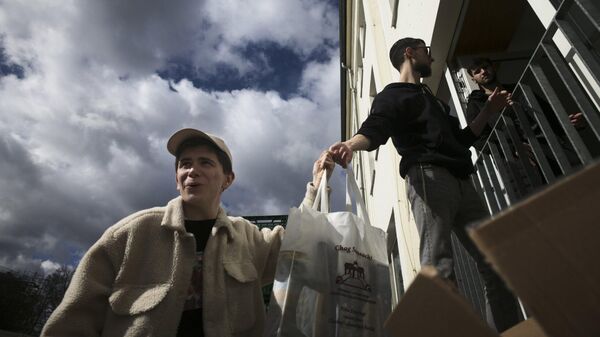  - Sputnik International