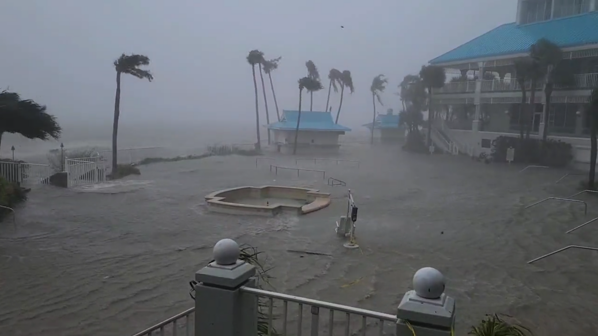 Hurricane Ian has officially made landfall in Florida as a Category 4 storm, the US National Hurricane Center has confirmed. - Sputnik International, 1920, 29.09.2022