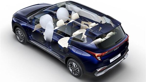 6 airbags car India - Sputnik International
