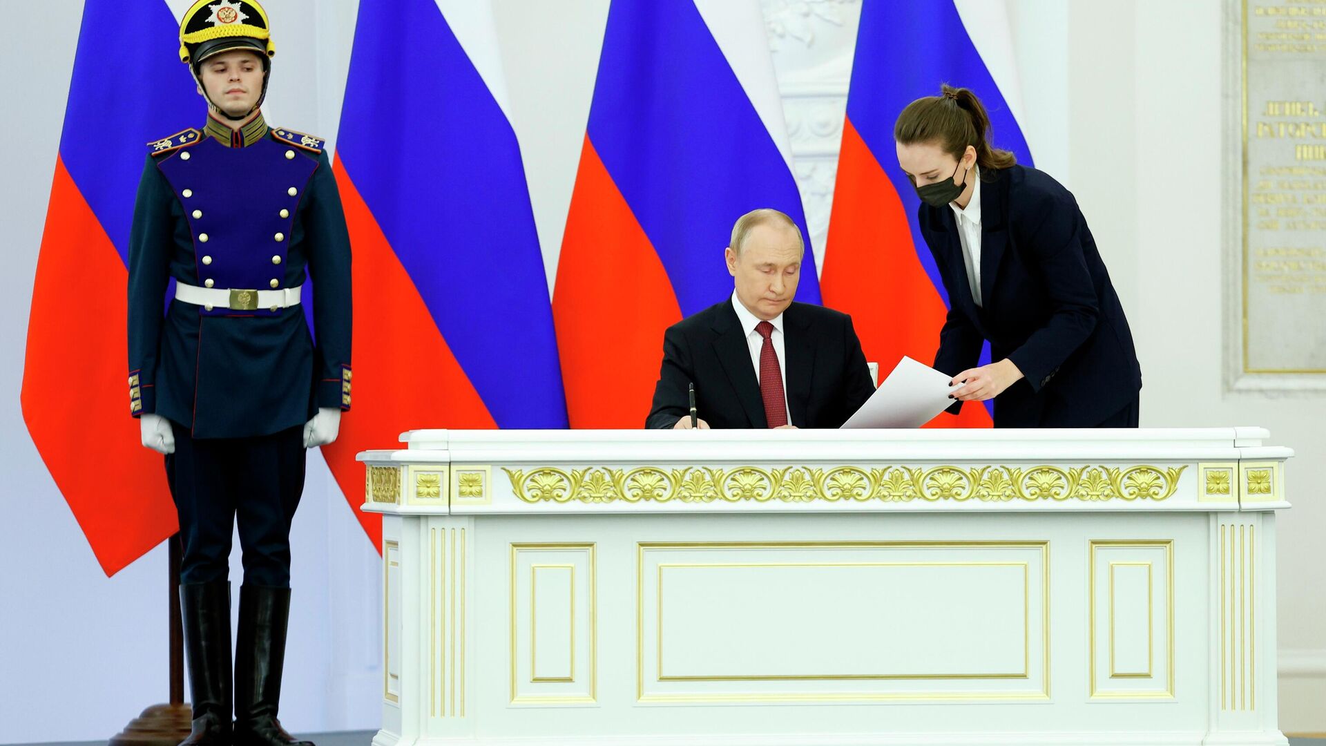 Signing ceremony on the entry of the Donetsk and Lugansk People's Republic, Kherson and Zaporozhye regions into the Russian Federation. Kremlin, Moscow. September 30, 2022. - Sputnik International, 1920, 30.09.2022