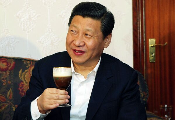 Xi Jinping, while vice-president of China, tries one of farmer James Lynch&#x27;s Irish Coffees during a visit to the Lynch Farm at Six Mile Bridge, on 19 February 2012 on the second day of a three-day visit to Ireland.  - Sputnik International
