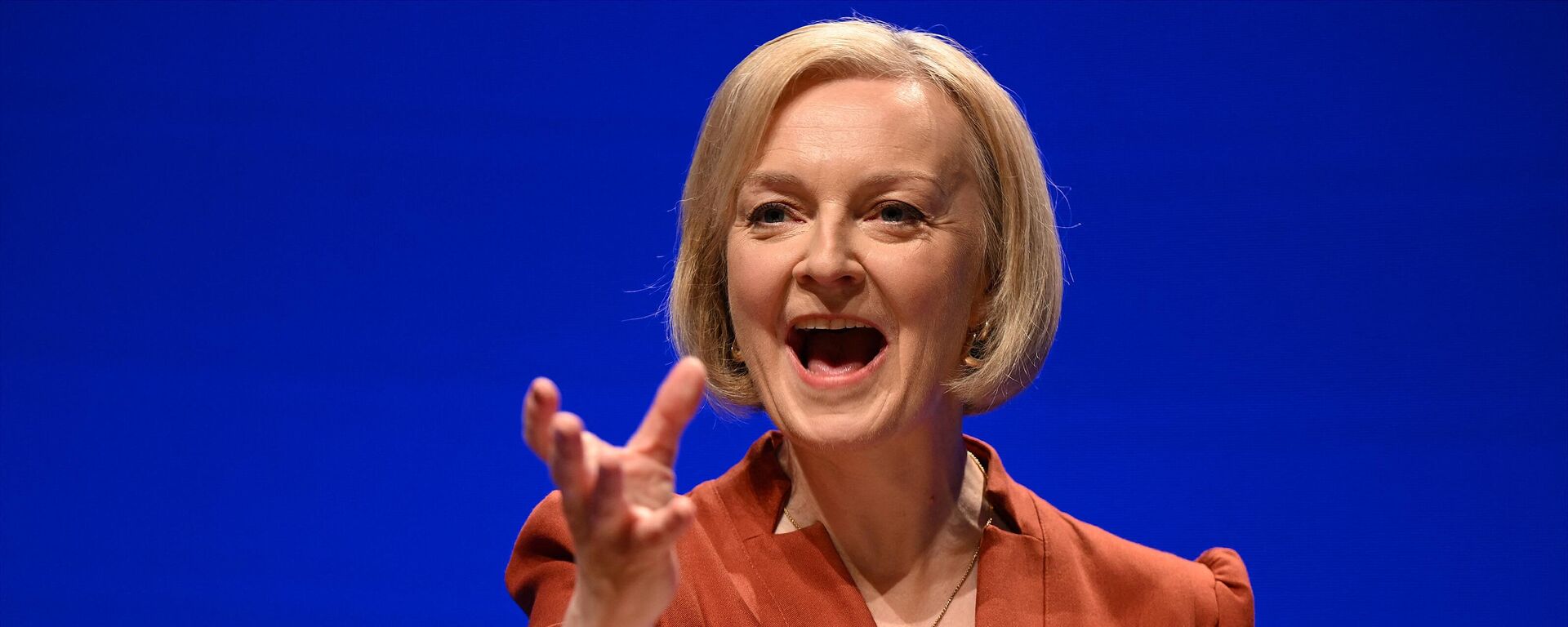 Britain's Prime Minister Liz Truss delivers her keynote address on the final day of the annual Conservative Party Conference in Birmingham, central England, on October 5, 2022.  - Sputnik International, 1920, 16.10.2022