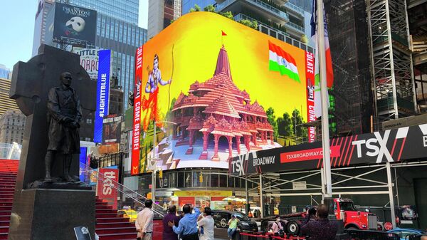 Imagery of the Hindu deity Ram and 3-D portraits of the proposed Hindu temple are displayed on a digital billboard in Times Square, Wednesday, Aug. 5, 2020, to celebrate the groundbreaking ceremony of a temple dedicated to the Hindu god Ram by Indian Prime Minister Narendra Modi in Ayodhya, in New Delhi, India.  - Sputnik International