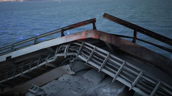 Destroyed portion of Crimean Bridge. October 8, 2022. - Sputnik International