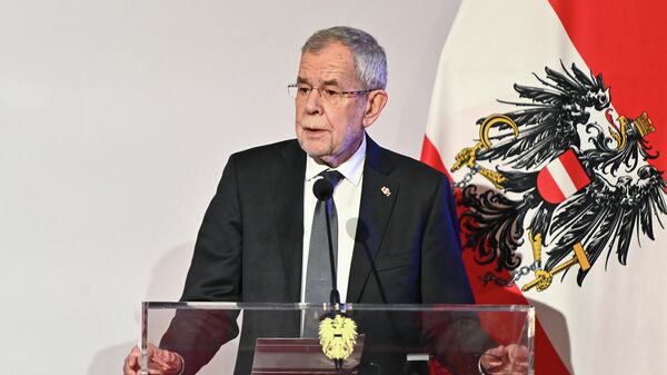 (FILES) In this file photo taken on March 17, 2021 Austrian President Alexander Van der Bellen addresses a joint press conference with the Israeli President at the Hofburg palace in Vienna.  - Sputnik International