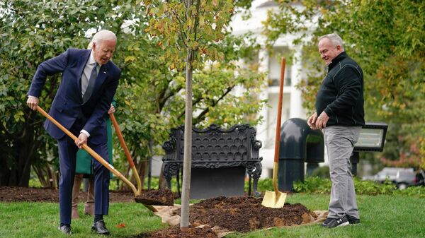 President Joe Biden participates in a tree planting ceremony on the South Lawn of the White House, Monday, Oct. 24, 2022, in Washington.  - Sputnik International
