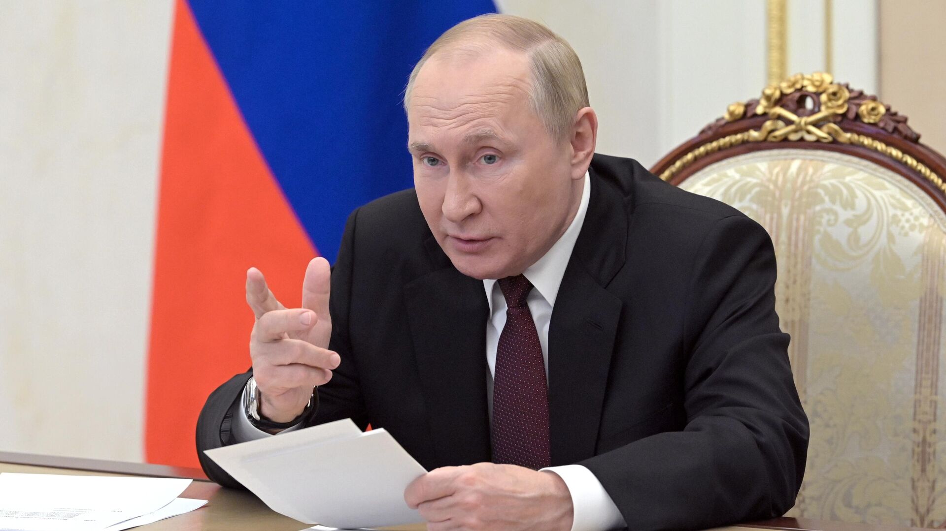 Russian President Vladimir Putin speaks at a meeting of the Commonwealth of Independent States council of heads of security and special services. Wednesday, October 26, 2022. - Sputnik International, 1920, 26.10.2022
