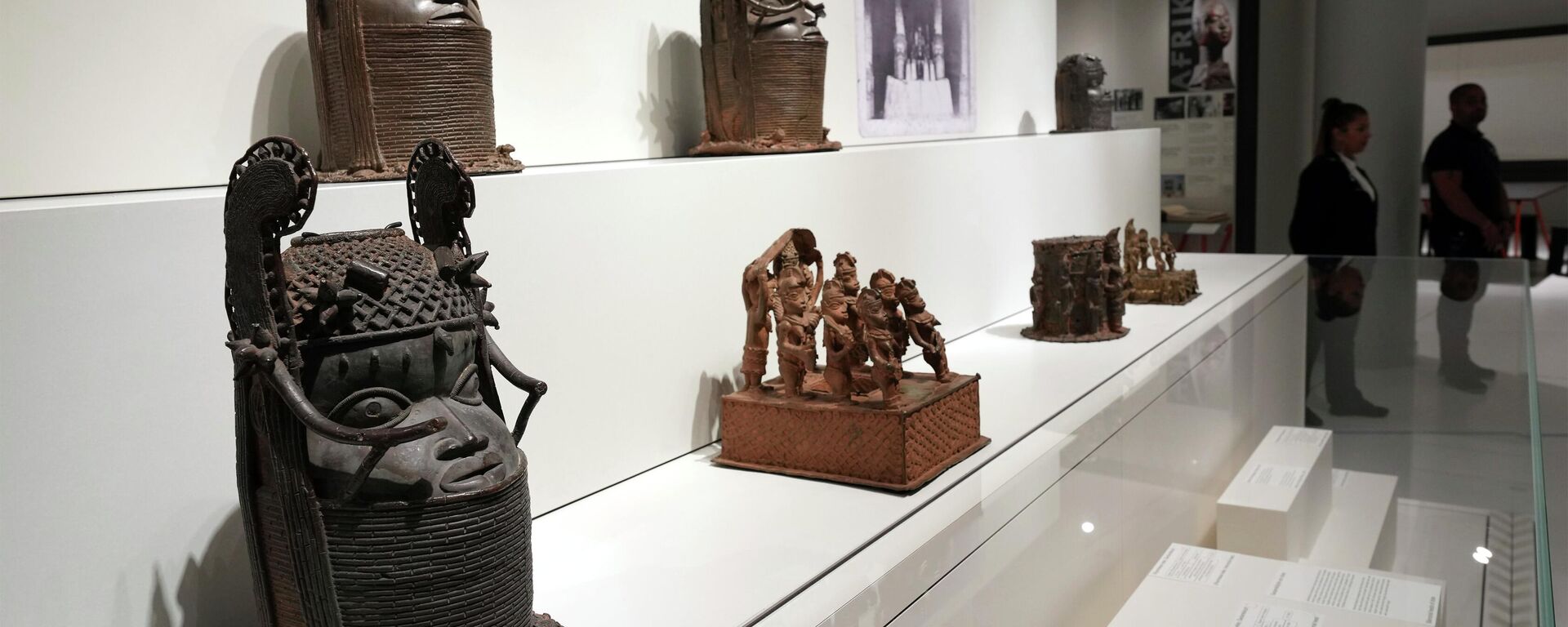 Benin Bronzes, that were stolen in Africa during colonial times, are displayed in Berlin, Germany, Thursday, Sept. 15, 2022. - Sputnik International, 1920, 31.10.2022