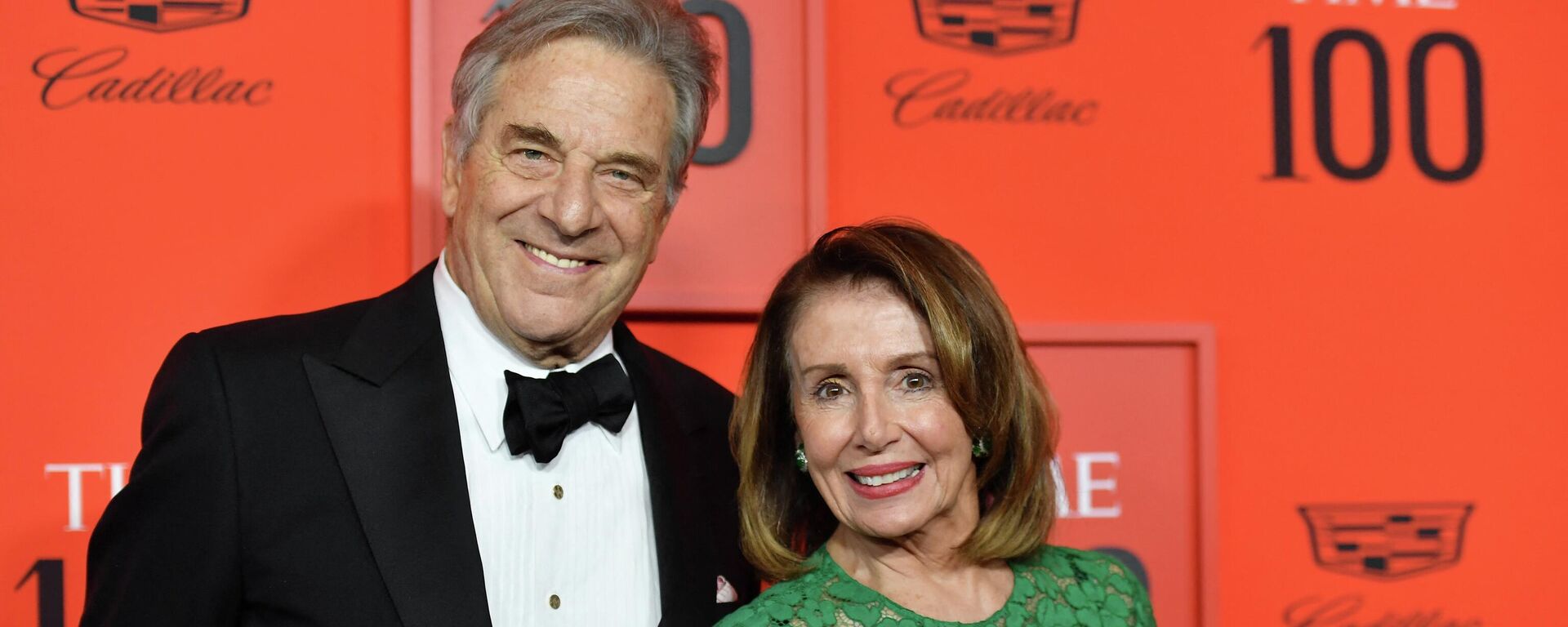 In this file photo taken on April 23, 2019,  US Speaker of the House of Representatives Nancy Pelosi (R) and husband Paul Pelosi arrive for the Time 100 Gala at Lincoln Center in New York. - Sputnik International, 1920, 03.11.2022