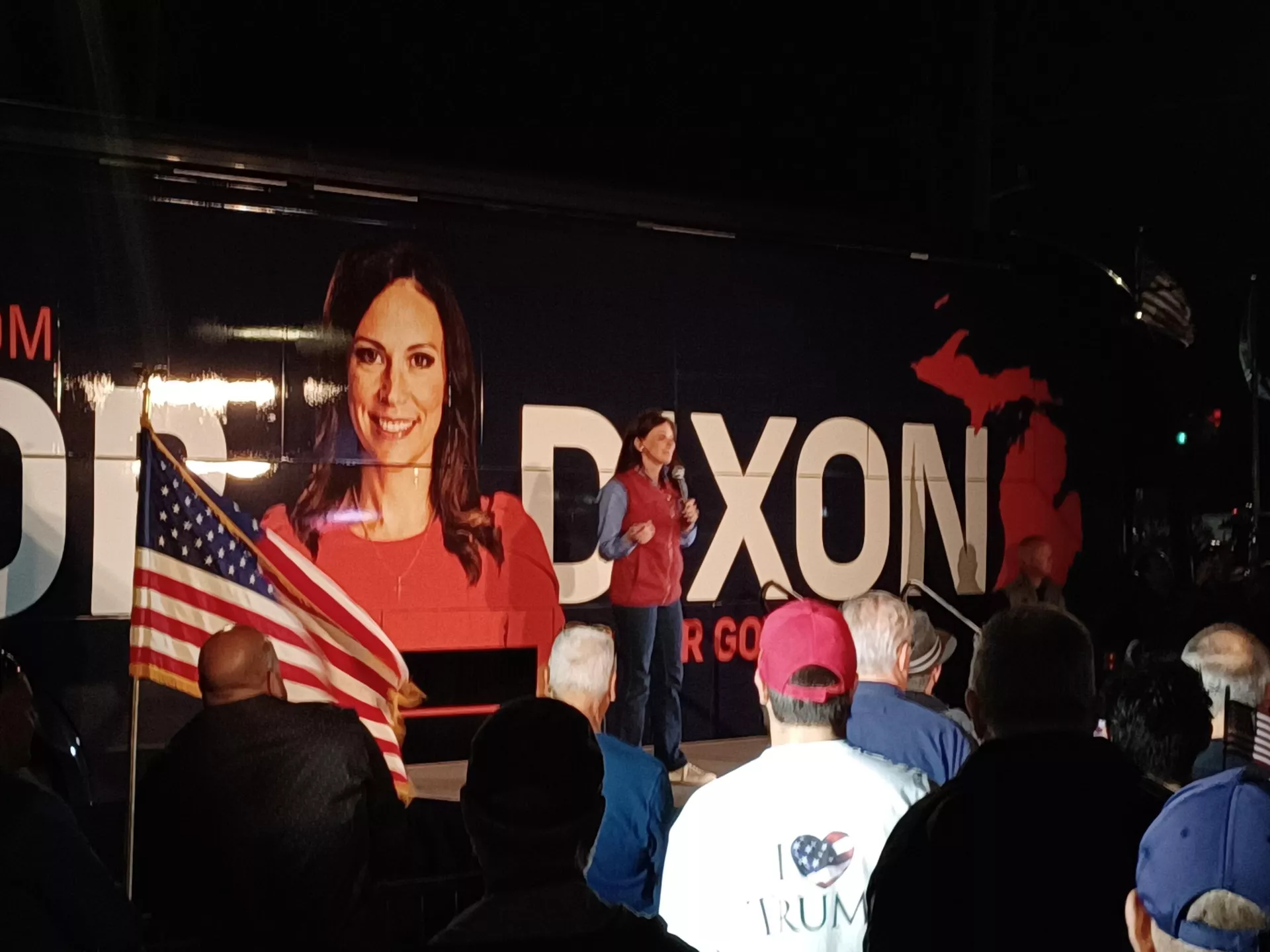 Republican Super Rally, held in Michigan before the midterm election. November 5, 2022.
Republican Super Rally, held in Michigan before the midterm election. November 5, 2022.
- Sputnik International, 1920, 06.11.2022