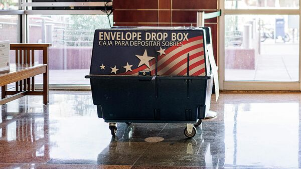 A dropbox is pictured ahead of the midterm elections at the City Hall in Mesa, Arizona, on October 25, 2022 - Sputnik International
