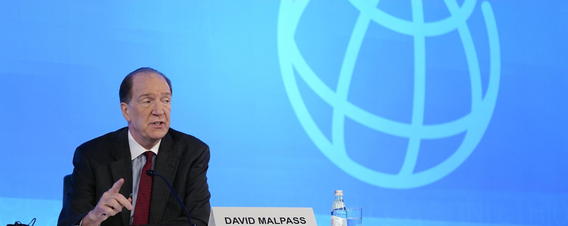 World Bank Group President David Malpass speaks at a news conference during the 2022 annual meeting of the International Monetary Fund and the World Bank Group, Thursday, Oct. 13, 2022, in Washington. - Sputnik International, 1920, 15.02.2023