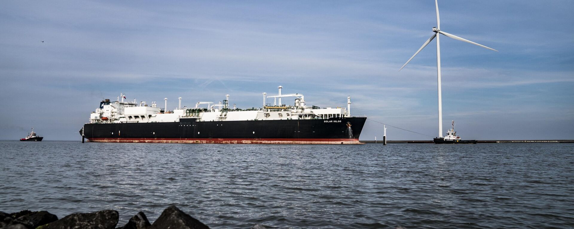 LNG (liquefied natural gas) tanker 'Golar Igloo' arrives in the port of Eemshaven, north of Groningen, on September 4, 2022. - Sputnik International, 1920, 13.11.2022
