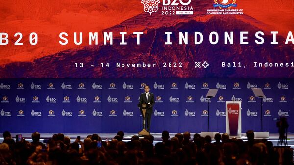 Indonesian President Joko Widodo delivers his closing speech during the B20 Summit as part of the G20 dialogue, in Nusa Dua on the Indonesian resort island of Bali on November 14, 2022 - Sputnik International