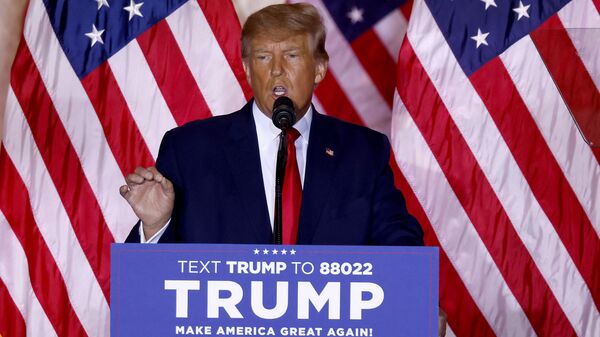 Former US President Donald Trump speaks at the Mar-a-Lago Club in Palm Beach, Florida, on November 15, 2022 - Sputnik International