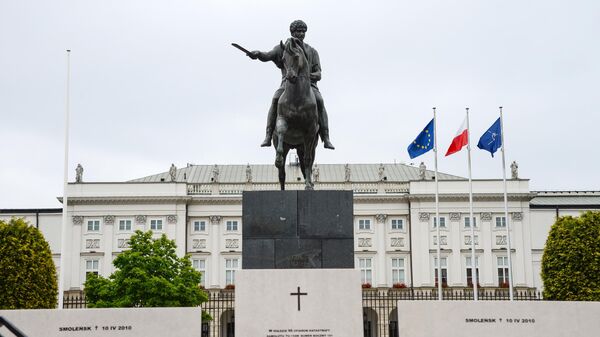 Statue of Prince Jozef Poniatowski in front of the Presidential Palace (residence of the President of Poland) on the Krakow Suburb Street in Warsaw. - Sputnik International
