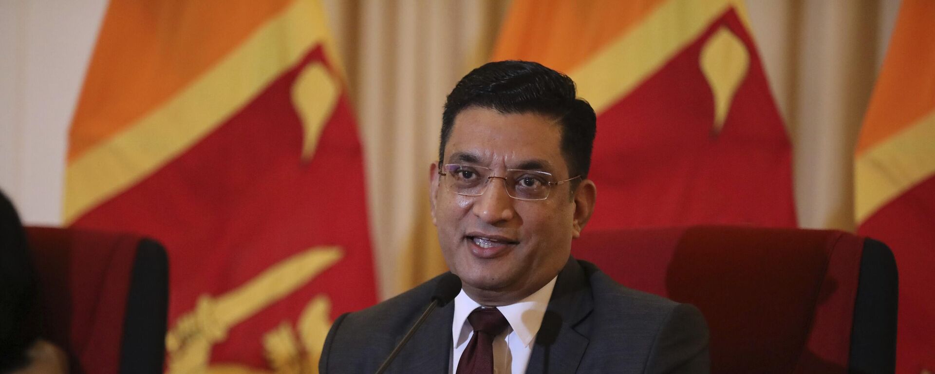 Foreign minister of Sri Lanka Ali Sabry gestures as he addresses media in Colombo, Sri Lanka, Monday, Sept. 5, 2022. - Sputnik International, 1920, 23.11.2022
