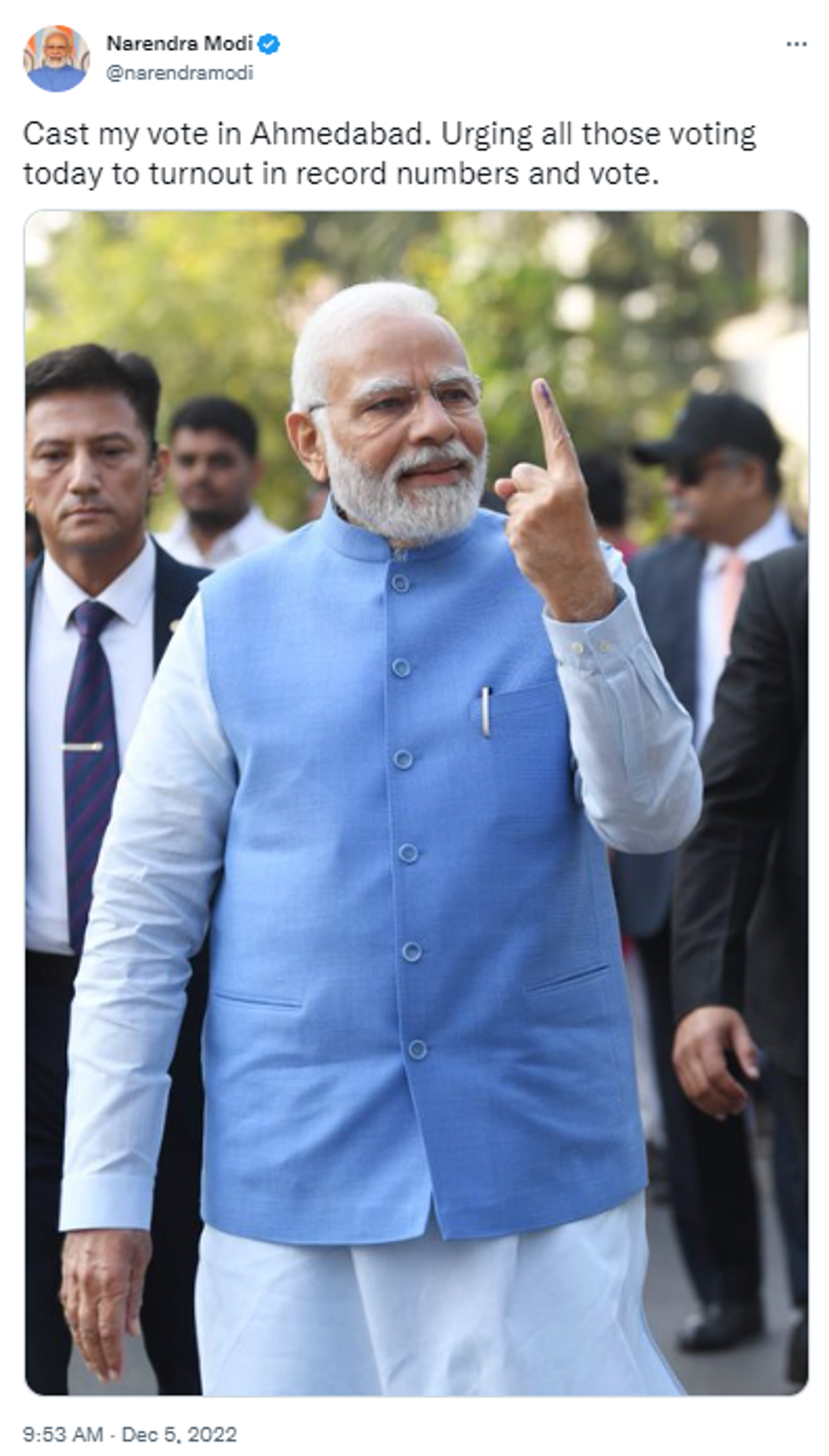 Prime Minister Narendra Modi Voted During Polling for Second Phase of Gujarat State Assembly Elections - Sputnik International, 1920, 05.12.2022