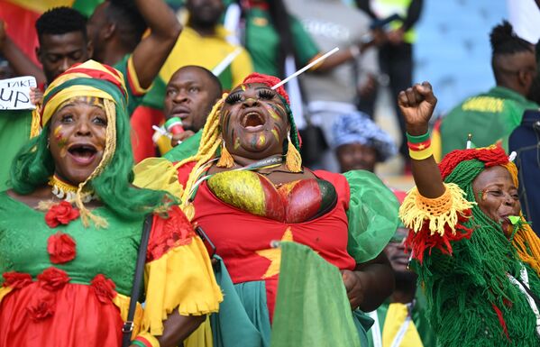 Cameroon fans before the World Cup group stage match between Switzerland and Cameroon. - Sputnik International