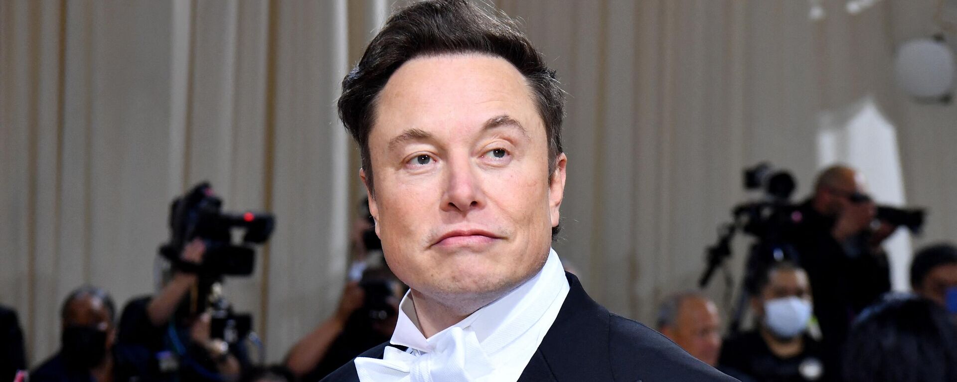 CEO, and chief engineer at SpaceX, Elon Musk, arrives for the 2022 Met Gala at the Metropolitan Museum of Art on May 2, 2022, in New York. - Sputnik International, 1920, 14.12.2022