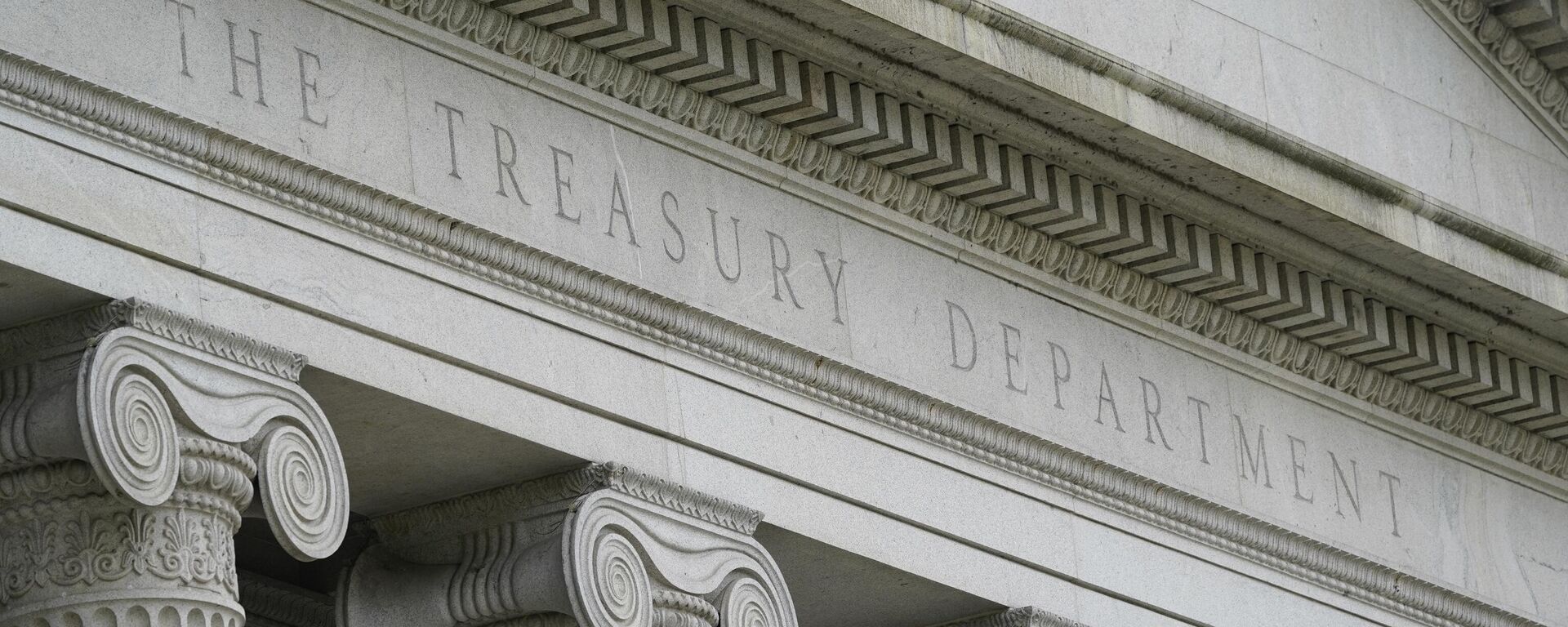 The Treasury Building is viewed in Washington, May 4, 2021.  - Sputnik International, 1920, 22.06.2023