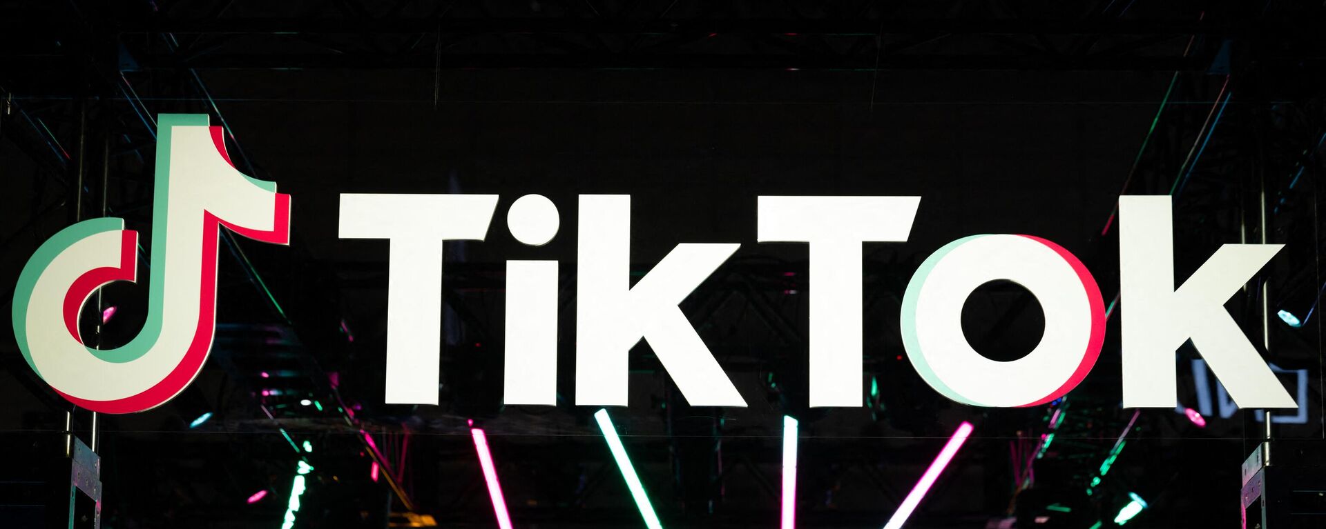 The TikTok logo is pictured at the company's booth during the Tokyo Game Show in Chiba prefecture on September 15, 2022. - Sputnik International, 1920, 20.12.2022