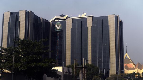 A picture shows the headquarters of the Nigerian Central Bank where electoral material is kept by Independent National Electoral Commission (INEC) as the country gears up for for the rescheduled general elections in Abuja, on February 20, 2019 - Sputnik International