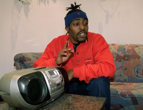  Artis Ivey, better known as Coolio, was an American rapper. He died on 28 September 2022 in Los Angeles, California, US aged 59. - Sputnik International