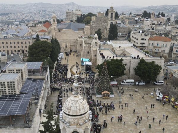 A general view shows the Nativity Church in the biblical city of Bethlehem during epiphany and eastern Christian churches&#x27; Christmas celebrations, on January 6. (Photo by HAZEM BADER / AFP) - Sputnik International