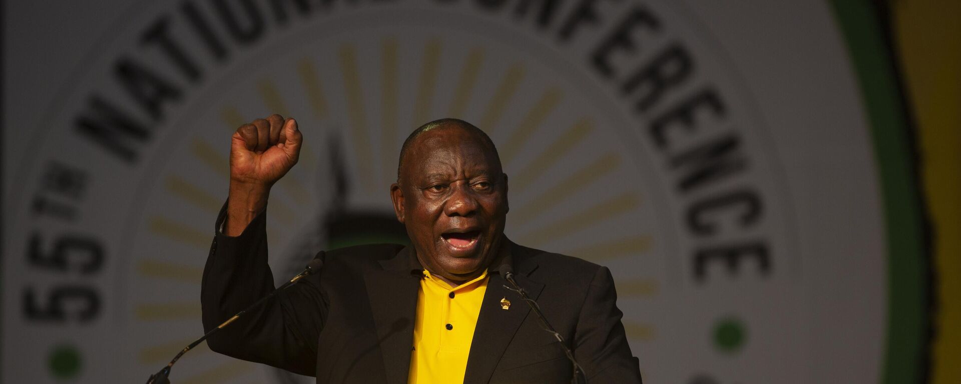 President of the African National Congress Cyril Ramaphosa gives a black power salute at the end of the 55th National Conference in Johannesburg, South Africa, Tuesday, Dec. 20, 2022.  - Sputnik International, 1920, 09.01.2023
